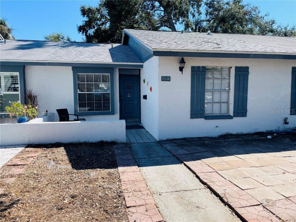 7330 Parkside Villas Dr., St Petersburg, FL 33709