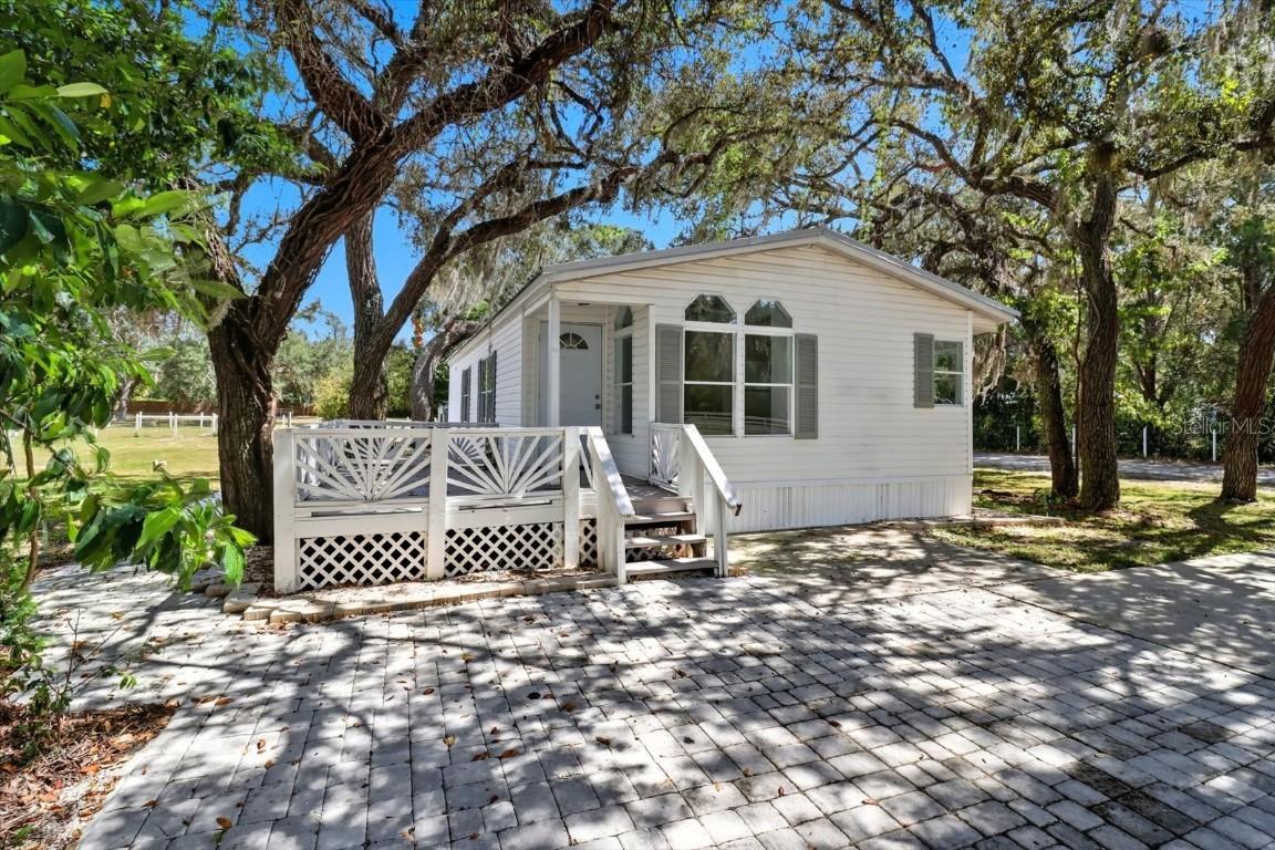 7049 S Sonata Ave., Homosassa, FL 34446