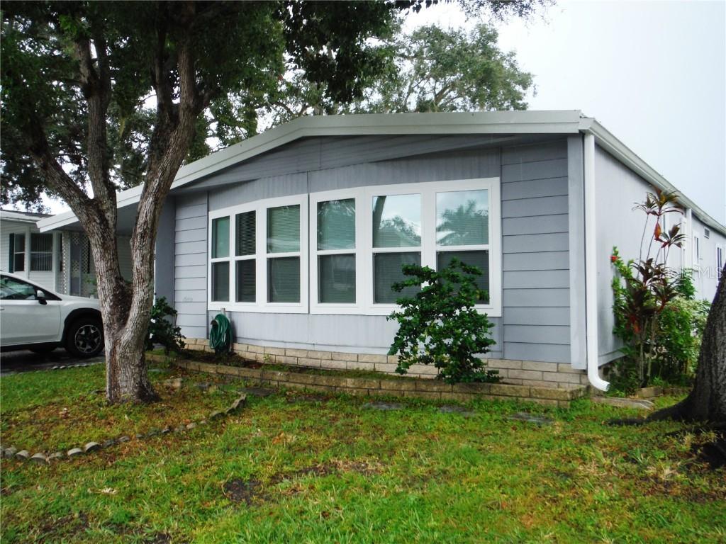 139 Forest Ln. #12, Safety Harbor, FL 34695