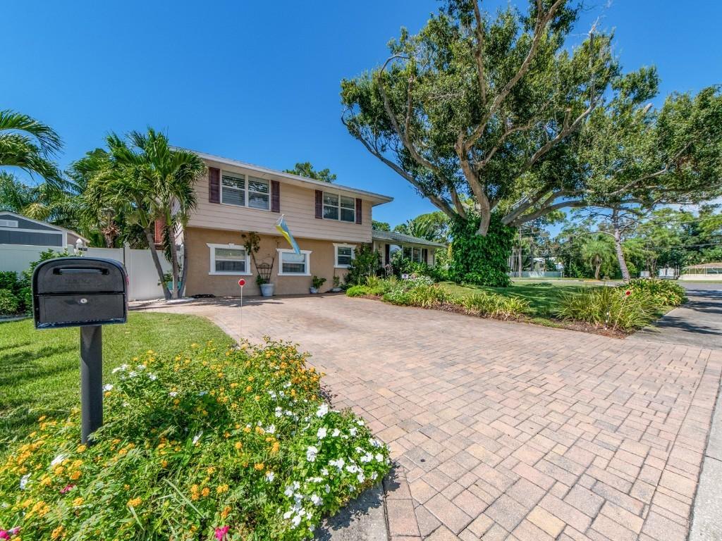 7796 132nd Way, Seminole, FL 33776