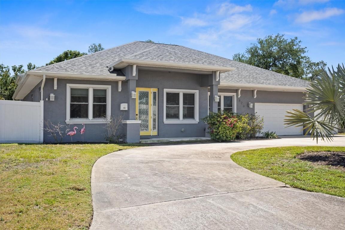 820 50th Ave., St Petersburg, FL 33705