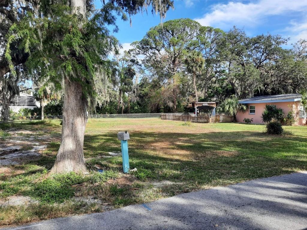 7830 Chasco St., Port Richey, FL 34668