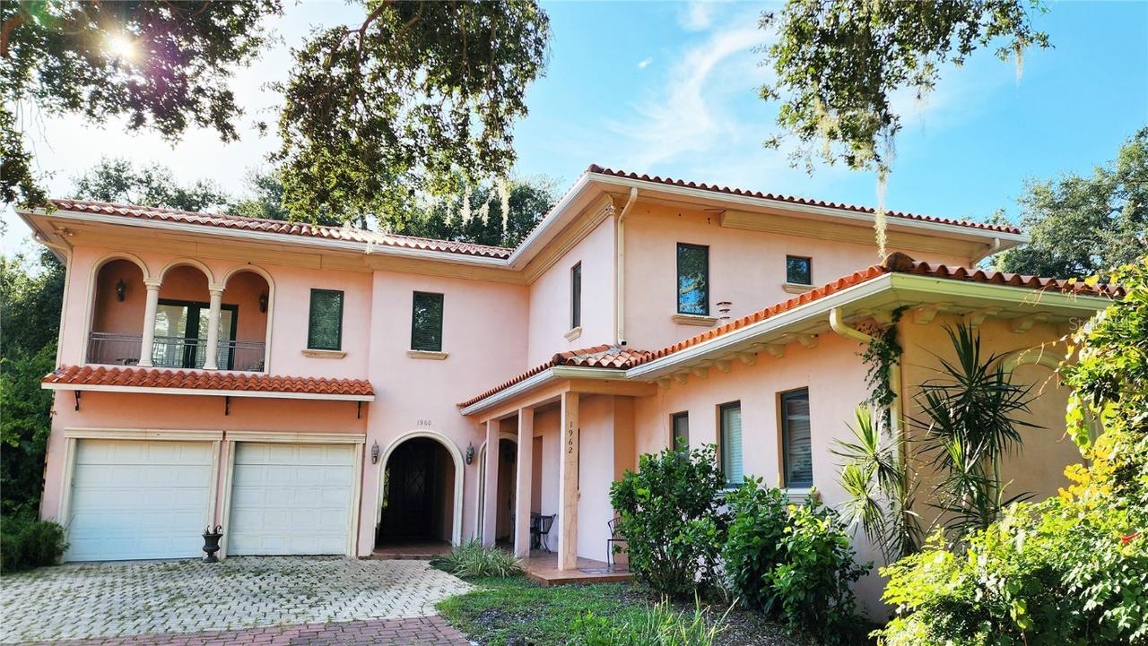 1962 Freedom Dr., Clearwater, FL 33755