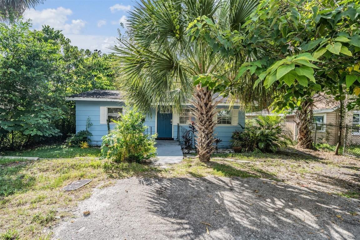 8210 N 10th St., Tampa, FL 33604