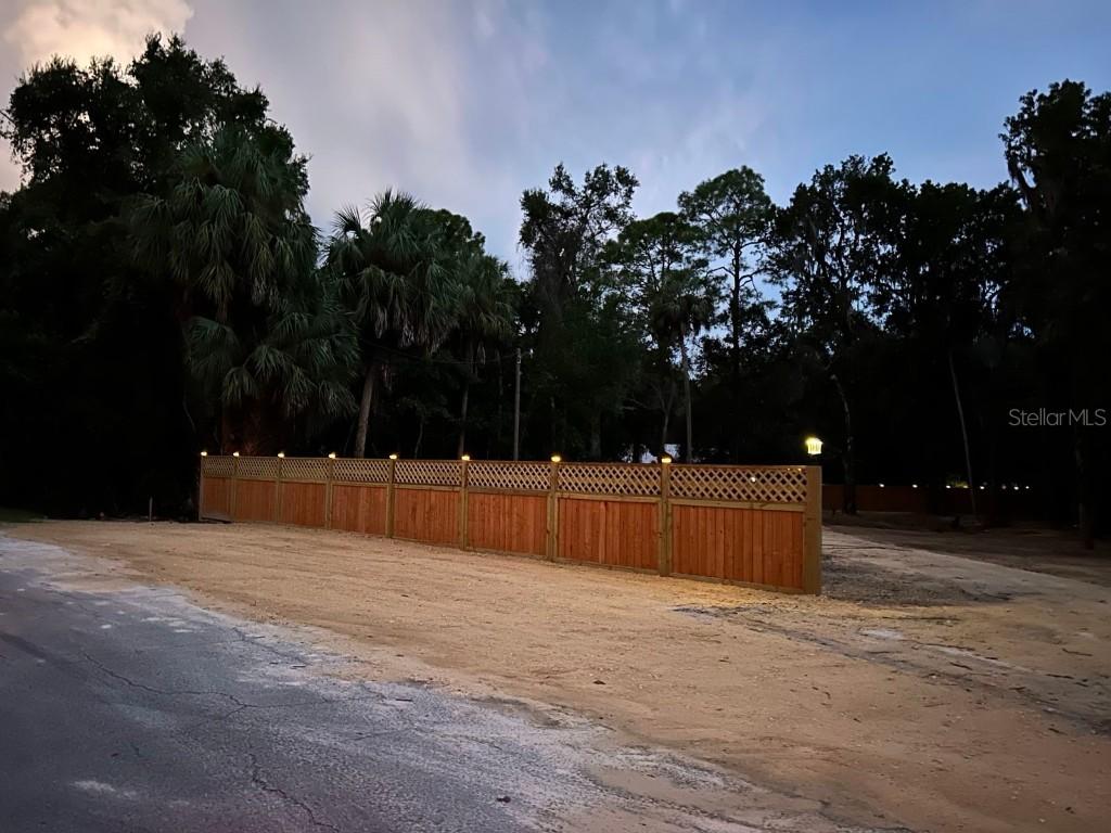 34 Palm Dr., Inglis, FL 34449