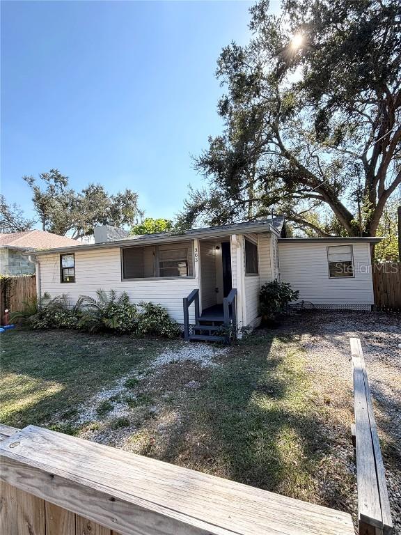303 E 130th Ave., Tampa, FL 33612