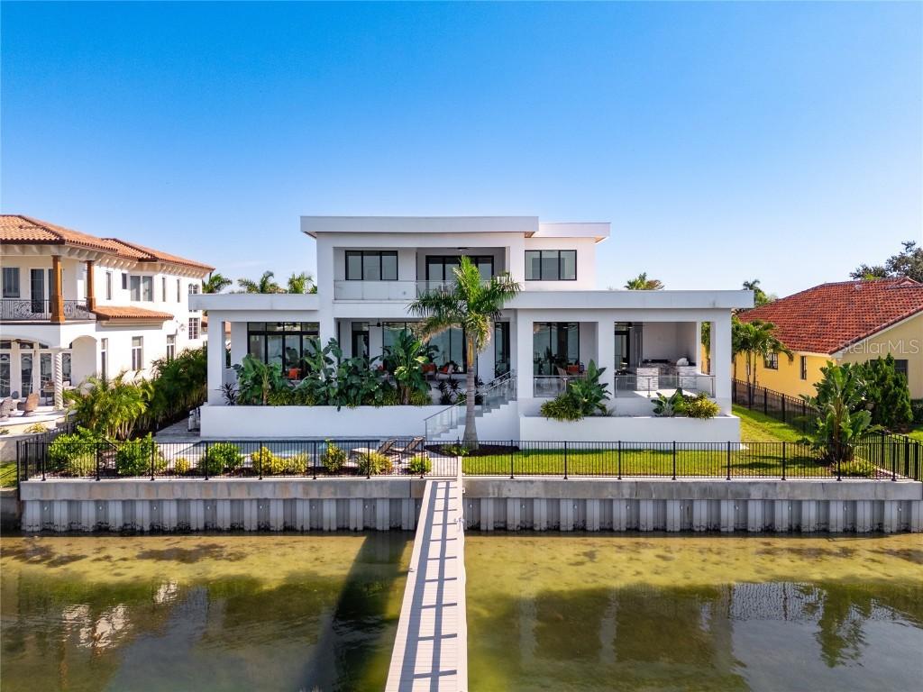 5237 61st Ave., St Petersburg, FL 33715