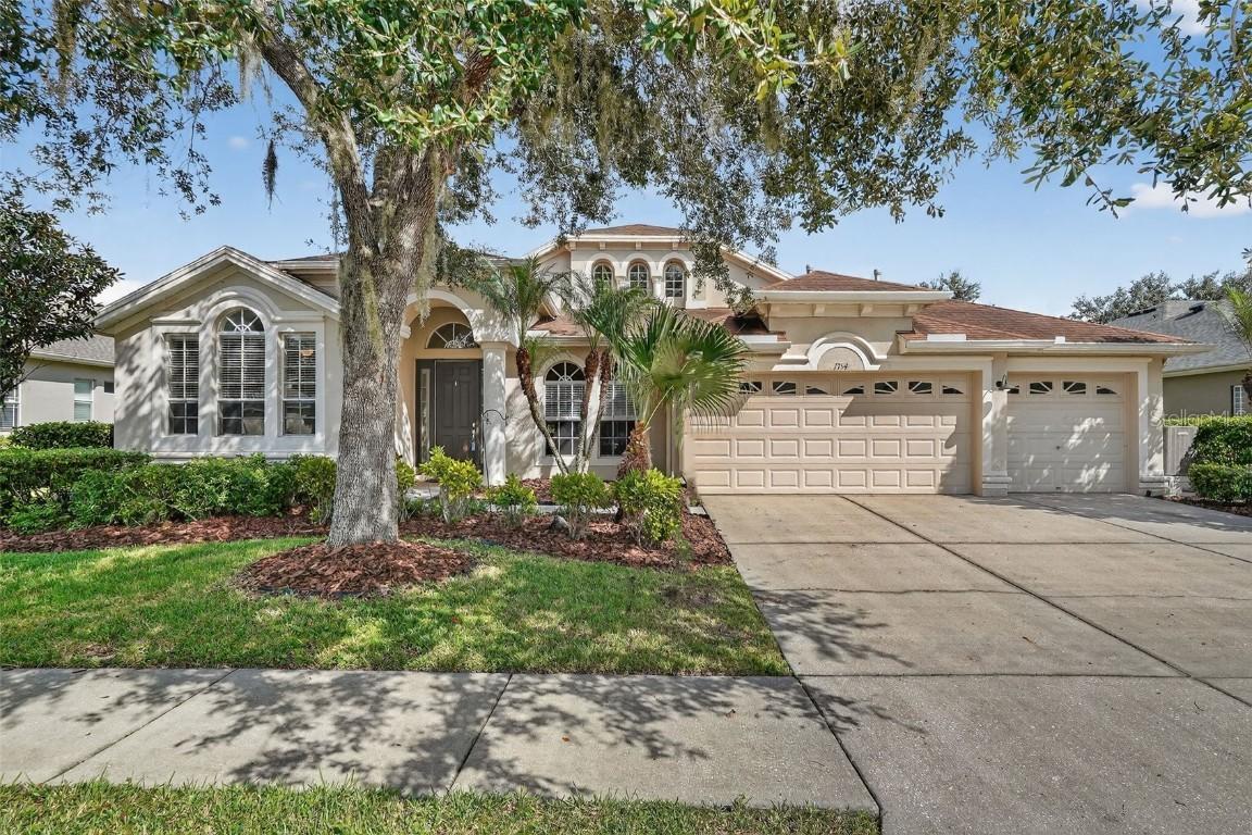 1754 Fircrest Ct., Wesley Chapel, FL 33543
