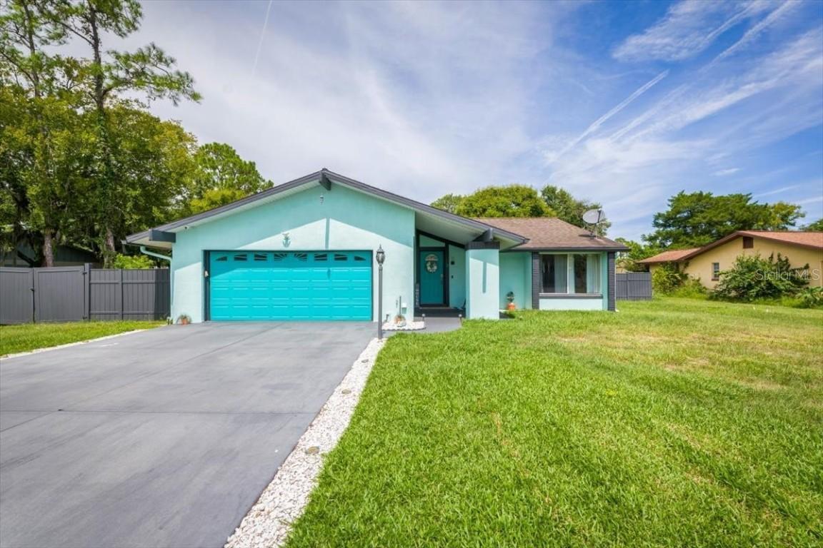 3 Clark Ln., Palm Coast, FL 32137