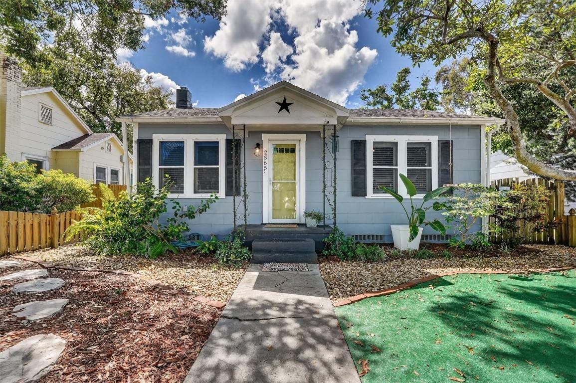 2566 N 14th Ave., St Petersburg, FL 33713