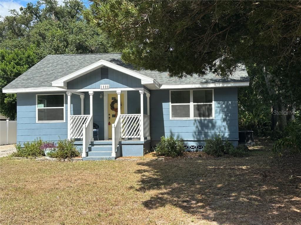 1006 E Lambright St., Tampa, FL 33604
