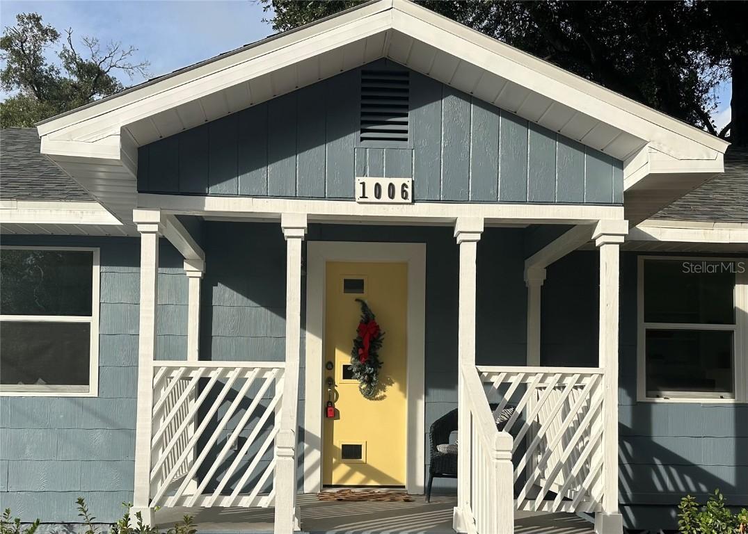 1006 E Lambright St., Tampa, FL 33604