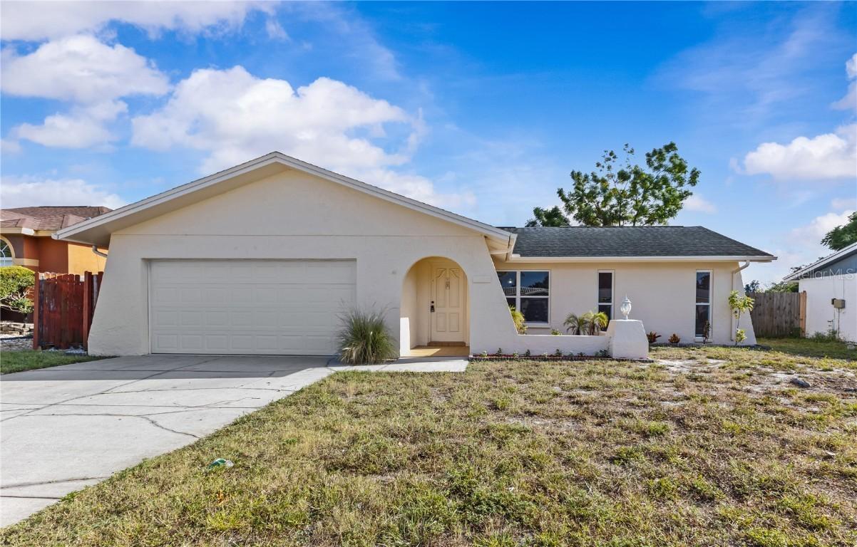 3220 Holiday Lake Dr., Holiday, FL 34691