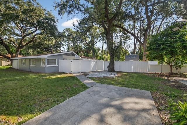 6009 Theresa St, Tampa, FL 33615
