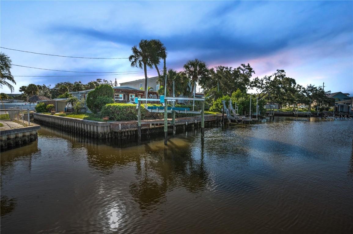 4288 86th Way #20, St Petersburg, FL 33709