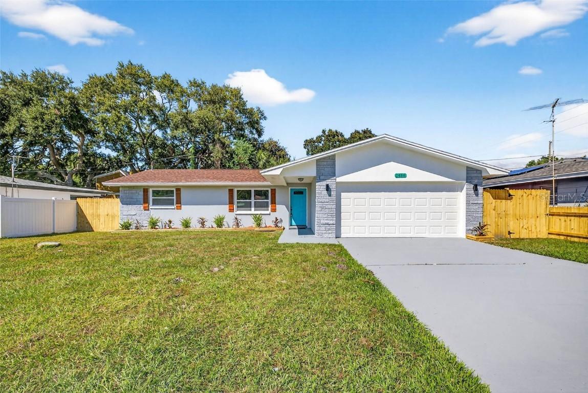 1486 Carolyn Ln., Clearwater, FL 33755