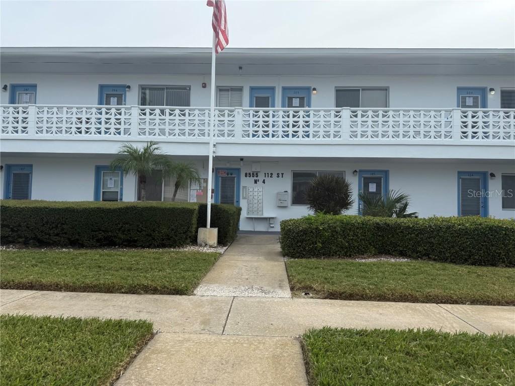8555 112th St. #204, Seminole, FL 33772