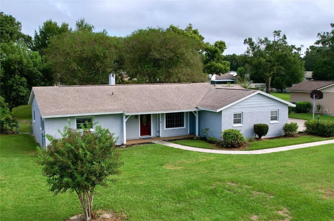 318 Hollowtree Dr., Seffner, FL 33584