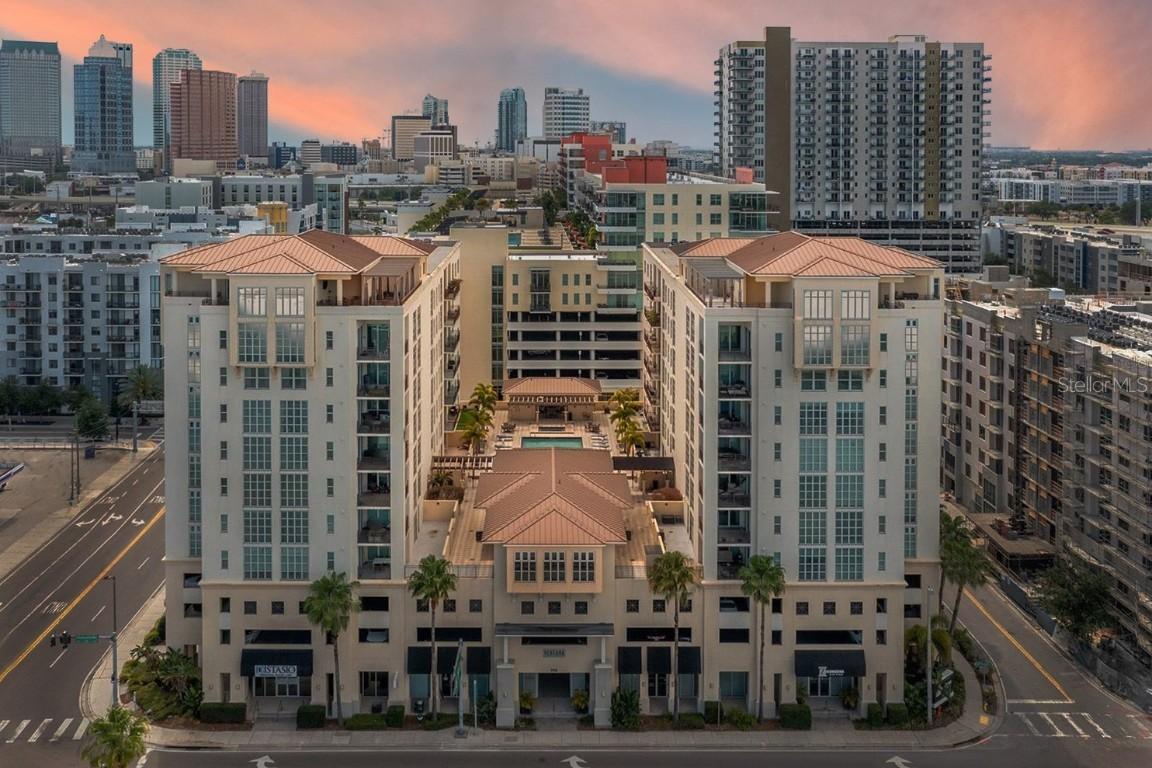 1238 E Kennedy Blvd. #1004, Tampa, FL 33602