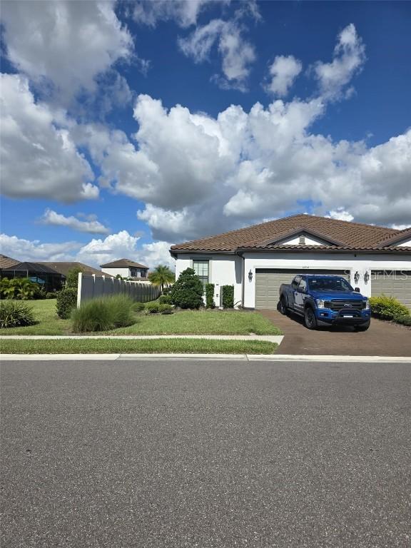 10934 Wendover Dr., Palmetto, FL 34221