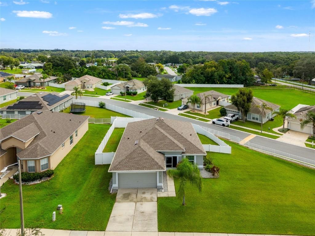 7530 Jeno St., Zephyrhills, FL 33540