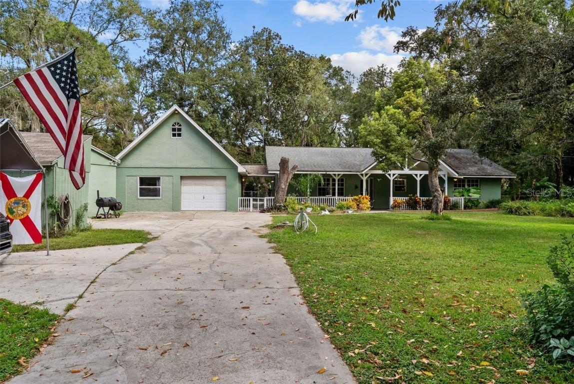 11207 Pinto Dr., Hudson, FL 34669