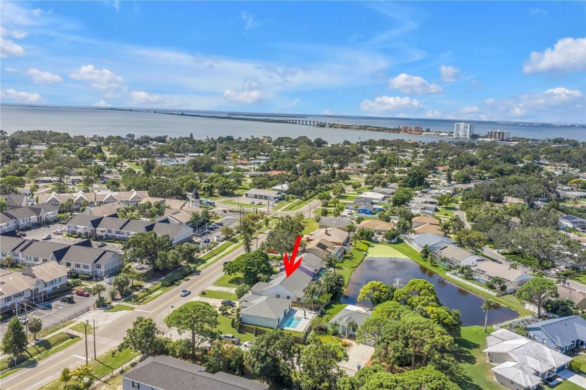 2505 Roy Hanna Dr., St Petersburg, FL 33712