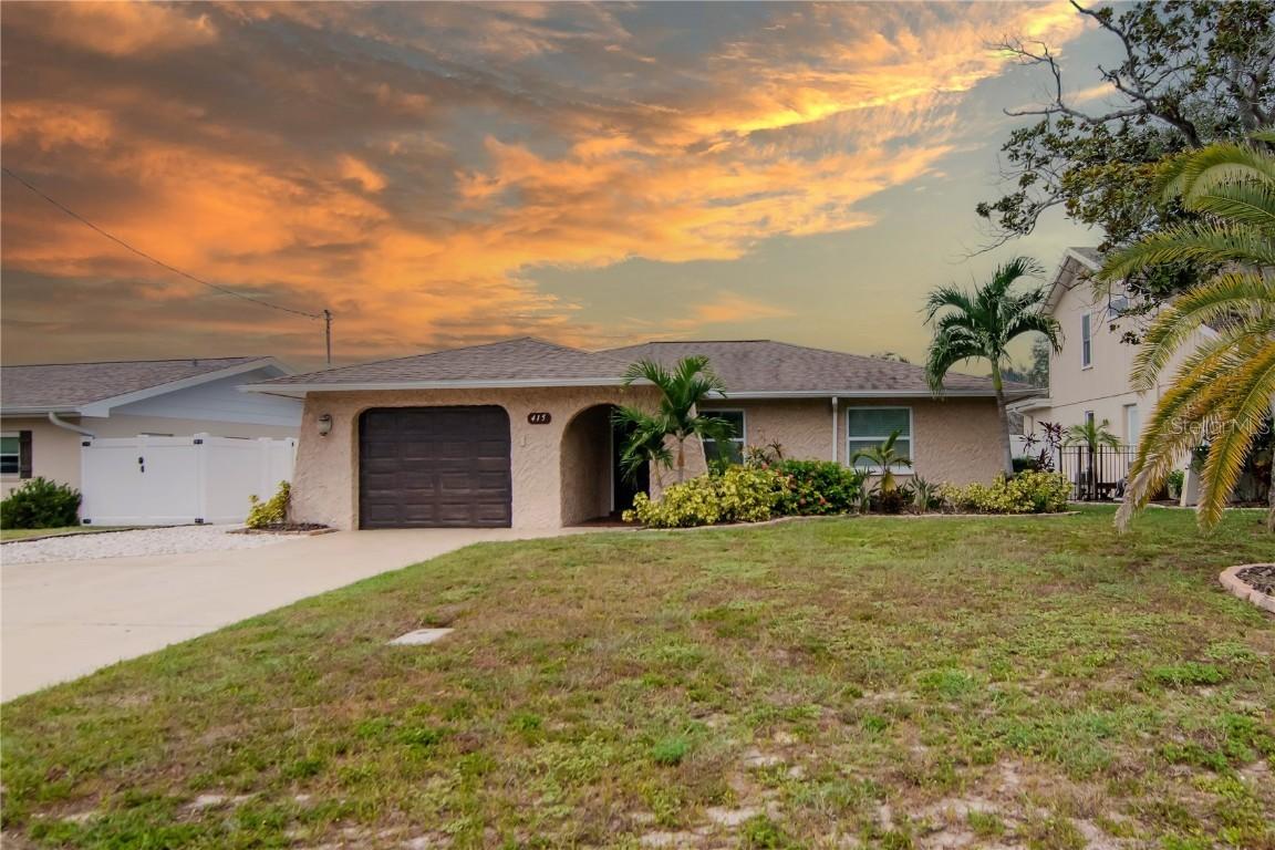 415 Crosswinds Dr., Palm Harbor, FL 34683