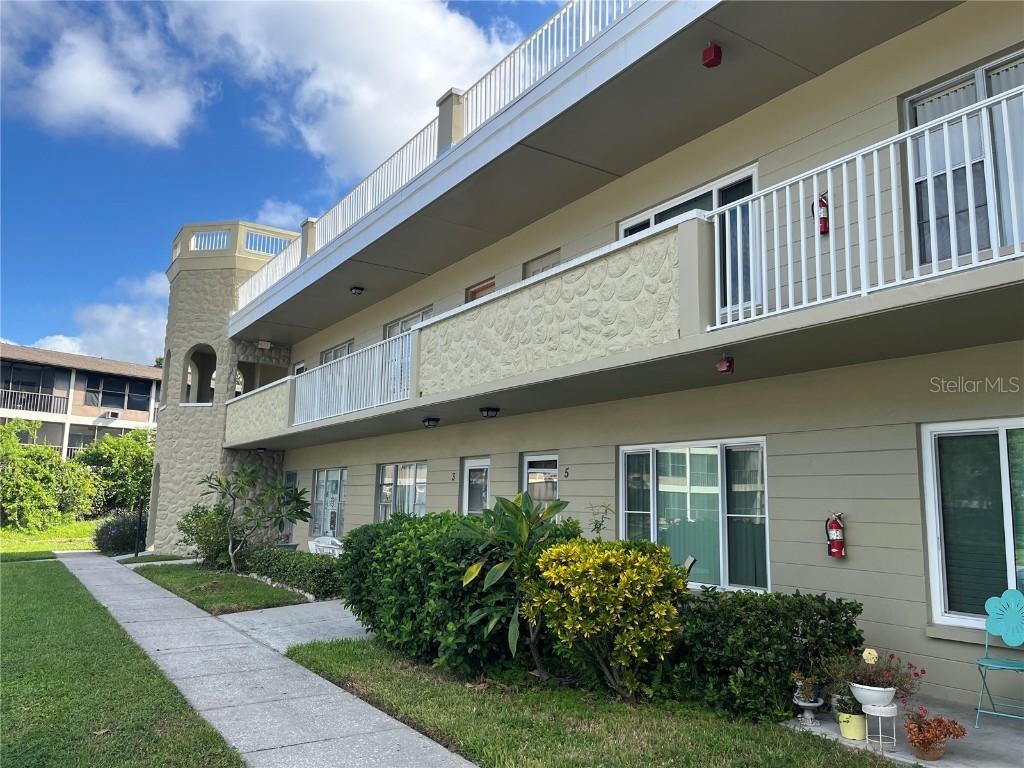 2391 Sumatran Way #9, Clearwater, FL 33763
