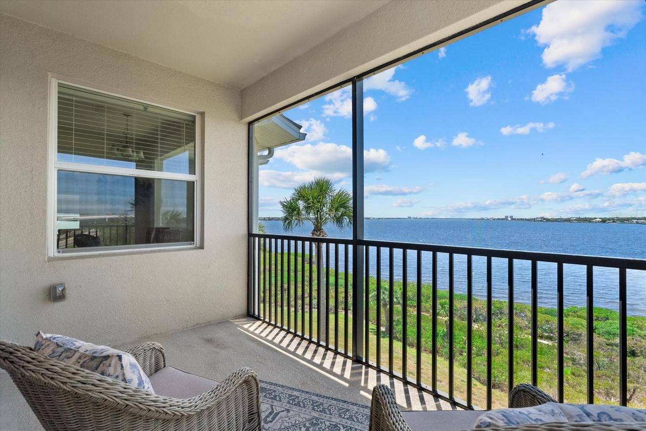 1030 Tidewater Shores Loop #406, Bradenton, FL 34208