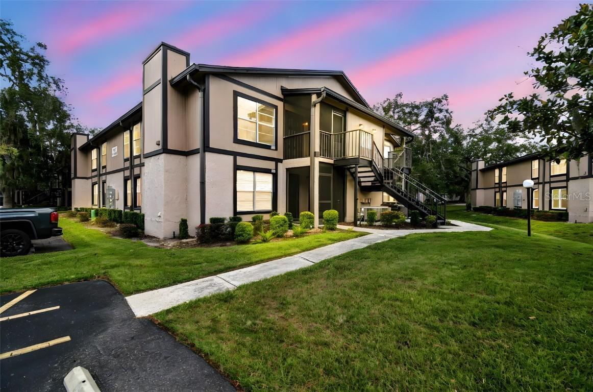 4013 Dream Oak Pl. #202, Tampa, FL 33613