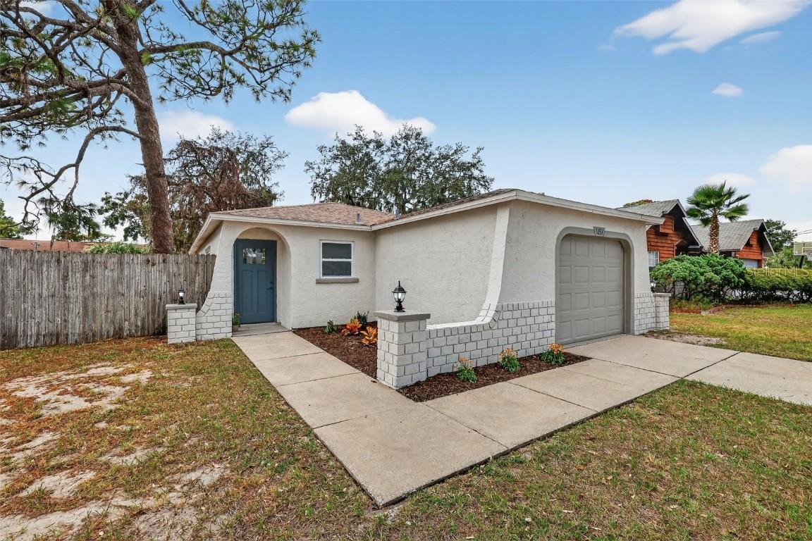 5853 Harrison St., New Port Richey, FL 34653