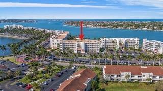 6021 Bahia Del Mar Cir. #137, St Petersburg, FL 33715