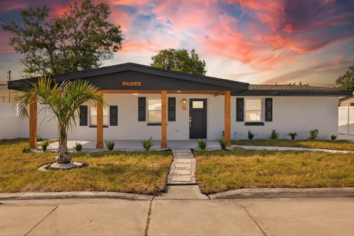 3904 W Hamilton Ave., Tampa, FL 33614