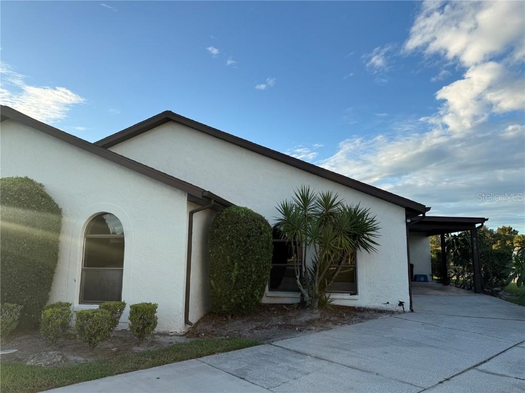 9151 Lingrove Rd., Weeki Wachee, FL 34613