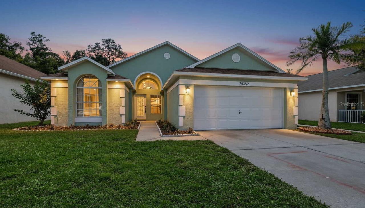 25352 Seven Rivers Cir., Land O Lakes, FL 34639