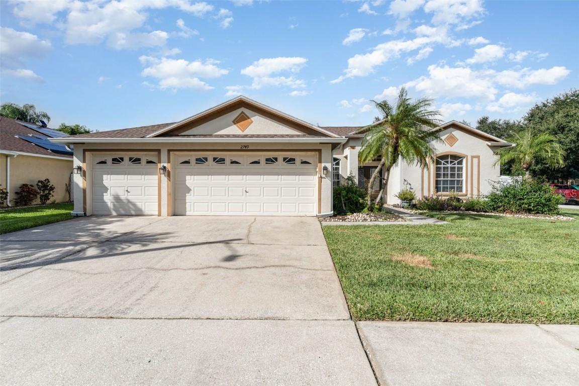 2749 Valencia Grove Dr., Valrico, FL 33596