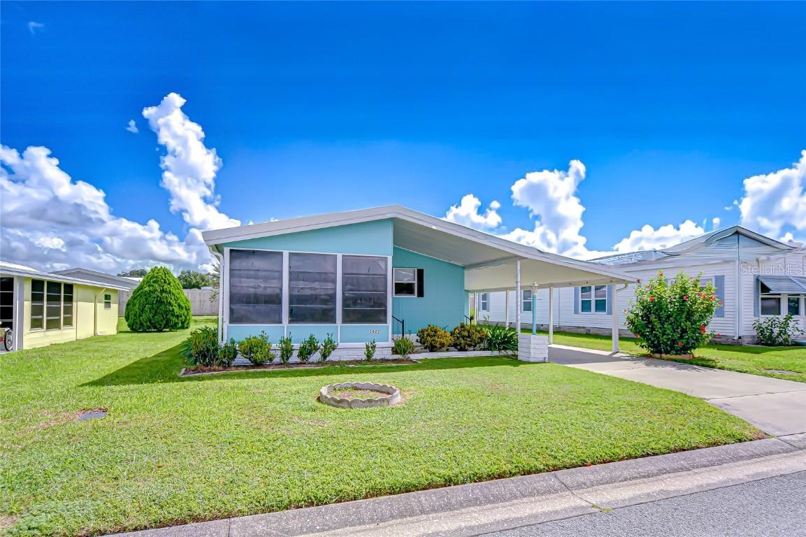 3922 William Hume Dr., Zephyrhills, FL 33541