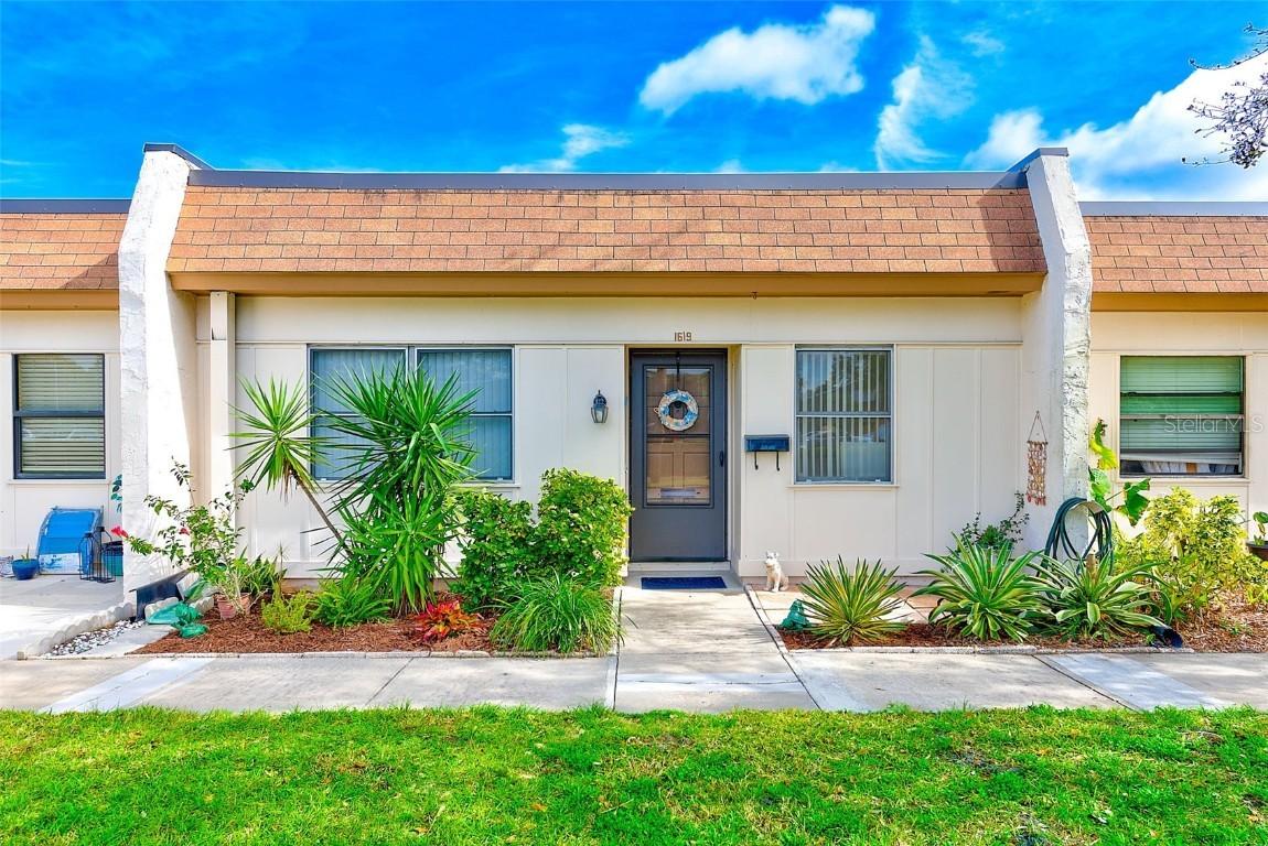 1619 Mission Hills Blvd., Clearwater, FL 33759