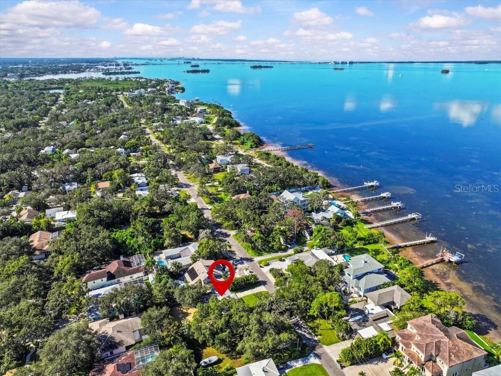510 N Mayo St., Crystal Beach, FL 34681