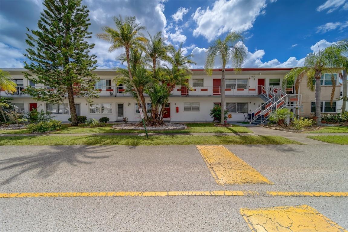 1900 58th Ave. #26, St Petersburg, FL 33714