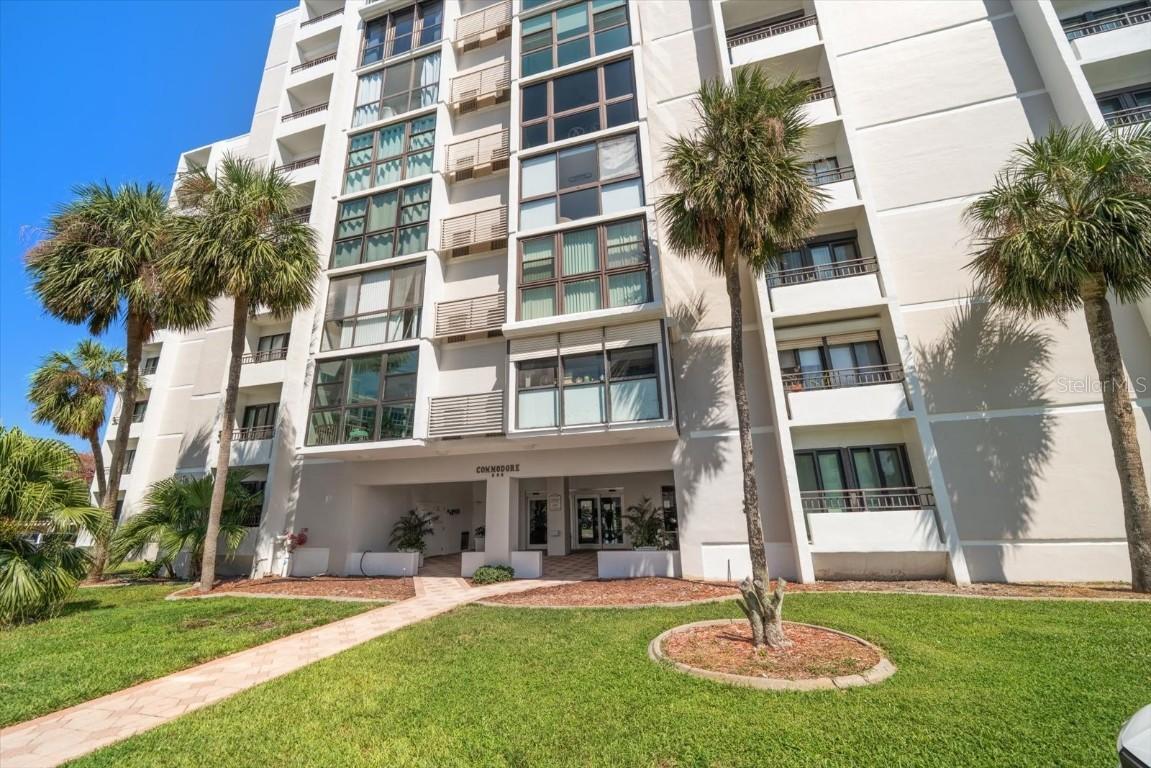 855 Bayway Blvd. #105, Clearwater, FL 33767