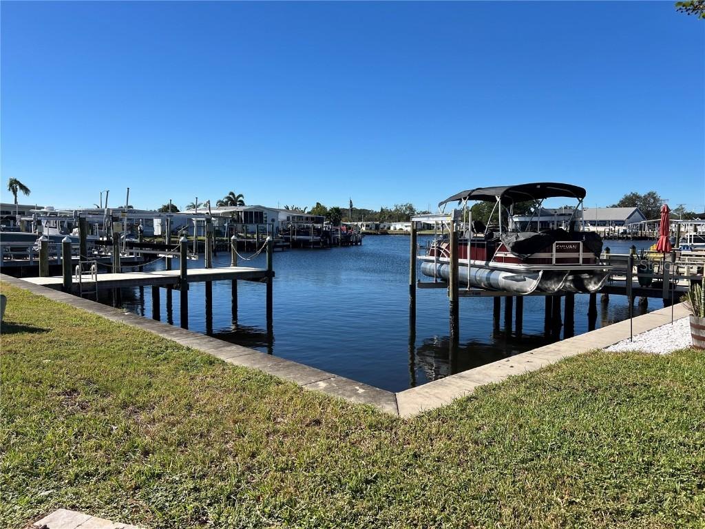 7250 Mount Arlington Dr. #427, St Petersburg, FL 33702