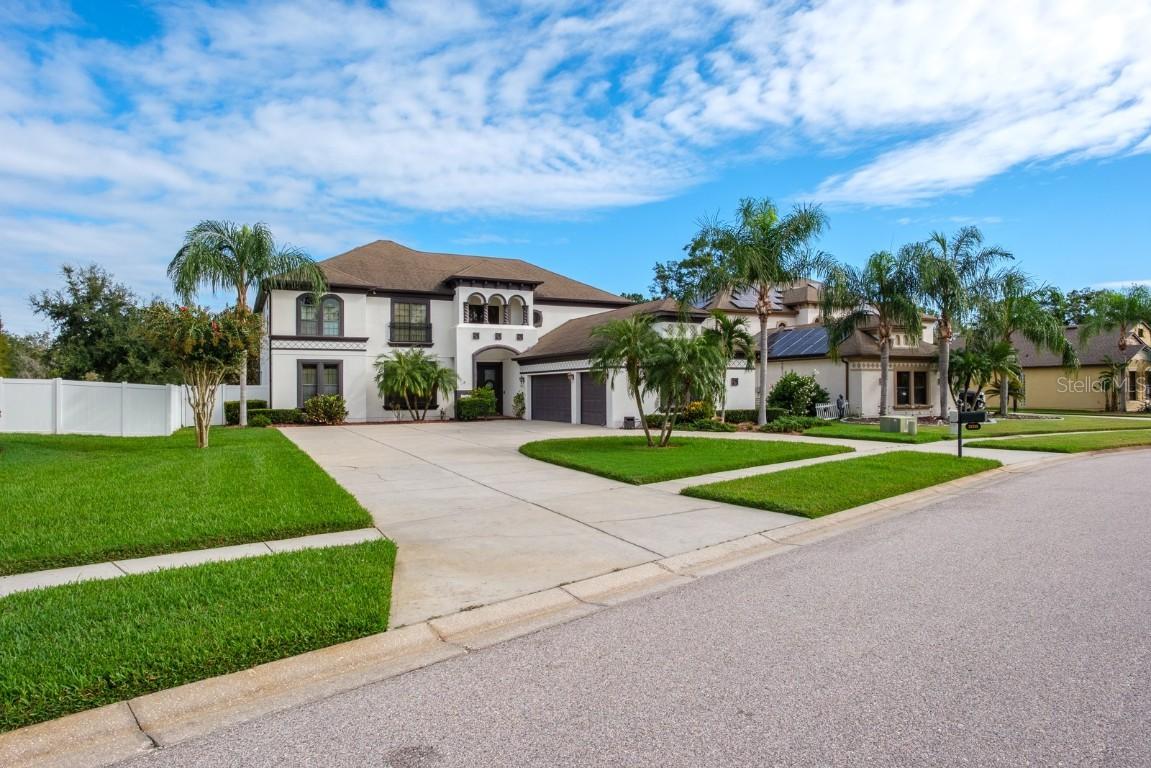 22255 Oakville Dr., Land O Lakes, FL 34639