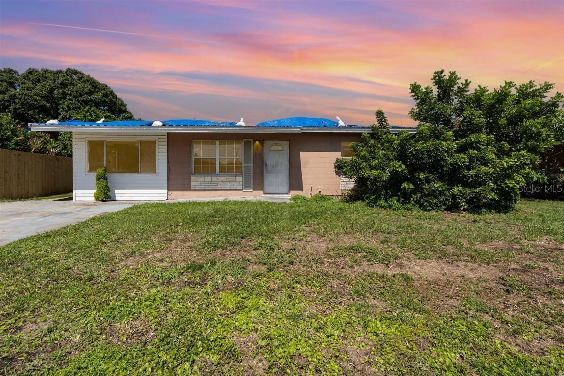 810 Juniper Ln, Melbourne, FL 32901
