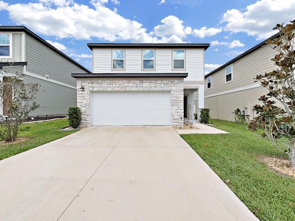 38511 Honeysuckle Dr., Dade City, FL 33525