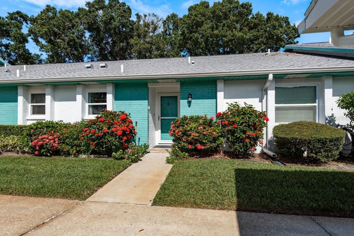 1109 Tartan Dr. #C, Palm Harbor, FL 34684