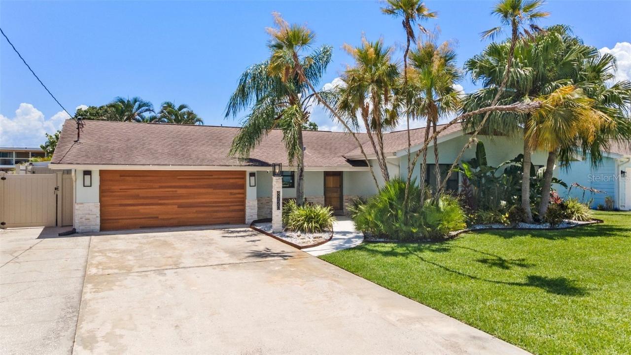 8720 Hickorywood Ln., Tampa, FL 33615
