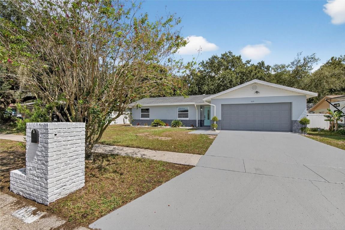 1115 Bristolwood St., Brandon, FL 33510