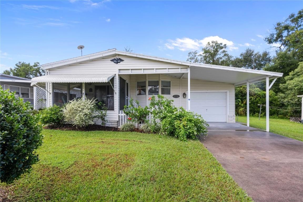 6053 Ridgewood Dr., Zephyrhills, FL 33542